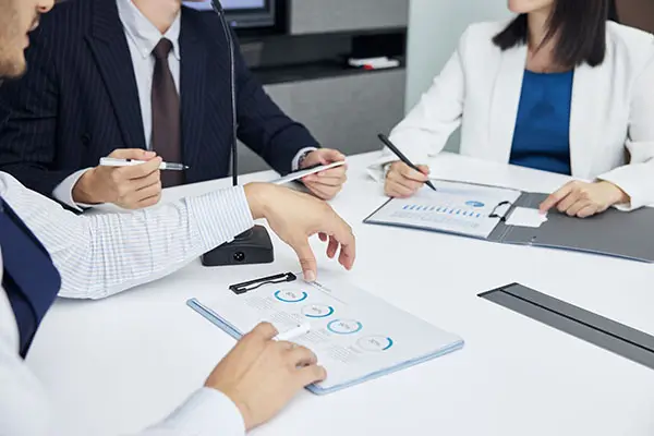 如果老师触犯了法律该打什么电话