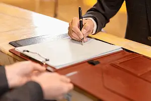 基层法律工作者怕什么