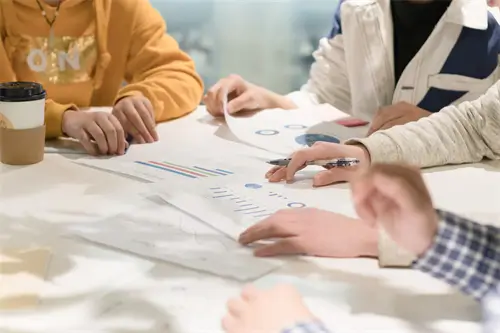 法律诉讼中止什么意思啊