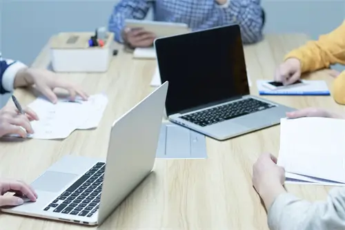 拉人进群犯什么法律行为